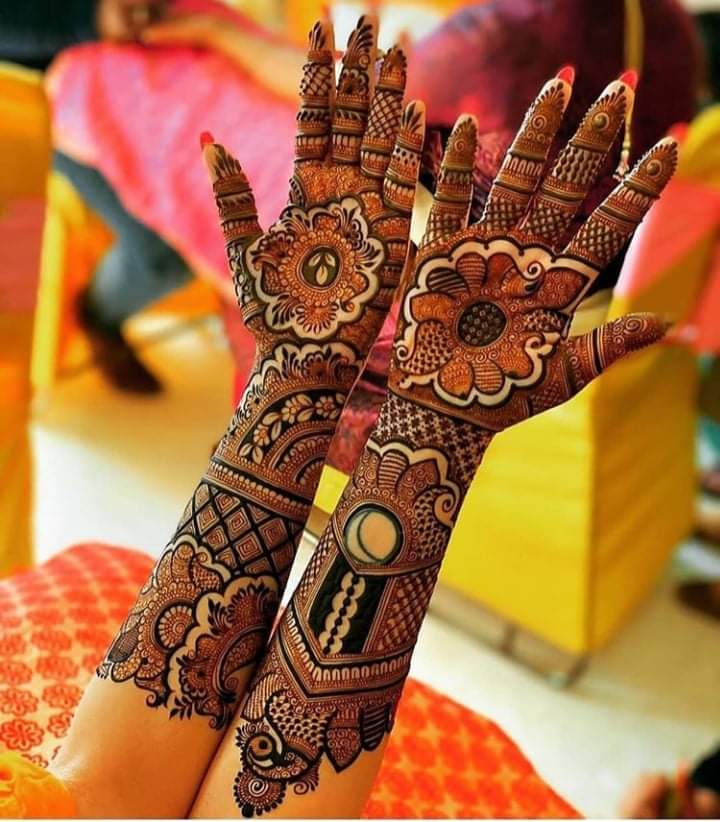 Luxury bridal mehndi package in Lucknow